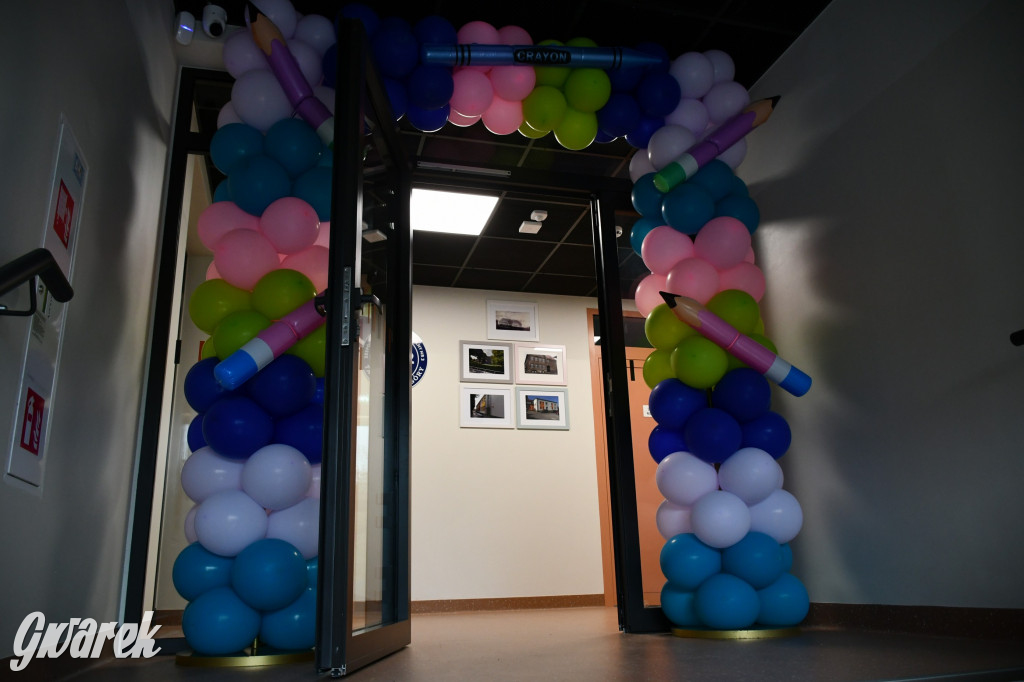 Repty Śląskie. Szkoła po przebudowie. Jak śląski dom