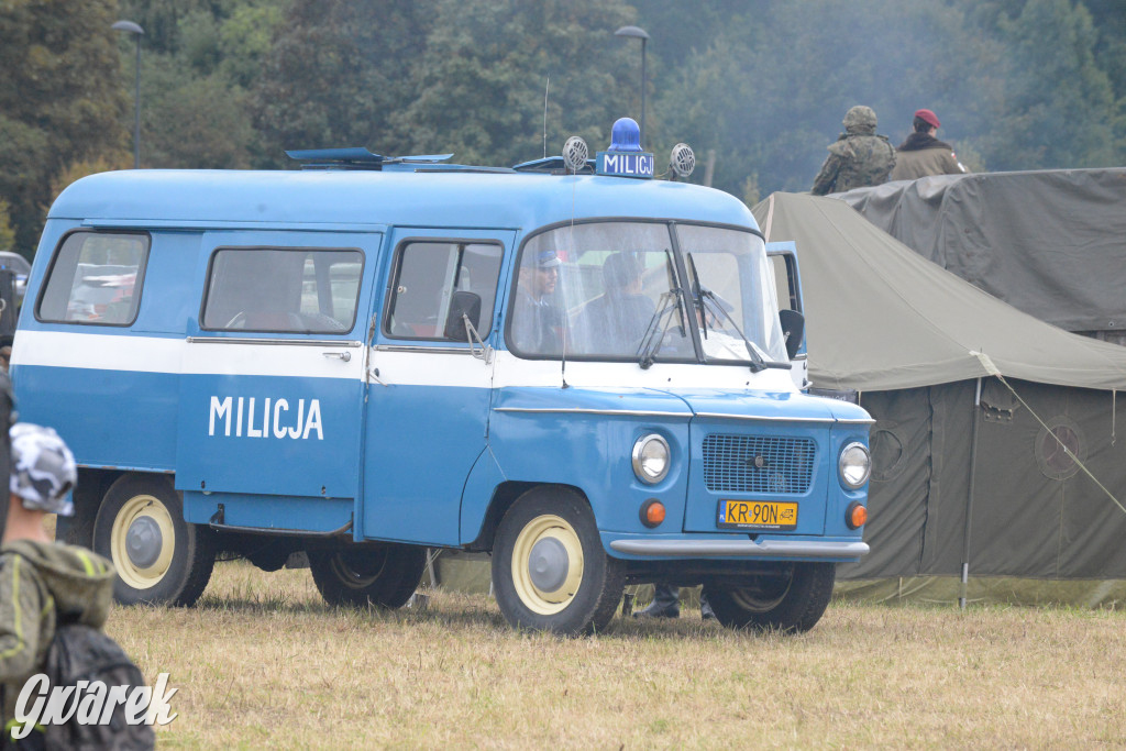Tarnogórski Piknik Militarny z czołgiem Twardy