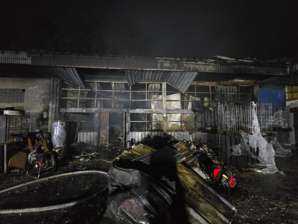 Radzionków. Pożar i 12 zastępów straży w akcji
