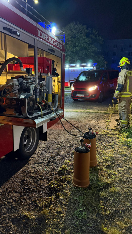 Radzionków. Pożar i 12 zastępów straży w akcji