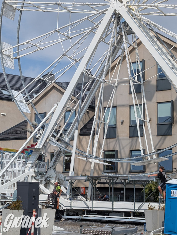 Karuzele już stoją. Gwarki tuż, tuż