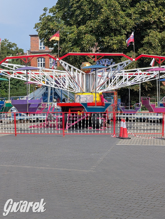 Karuzele już stoją. Gwarki tuż, tuż