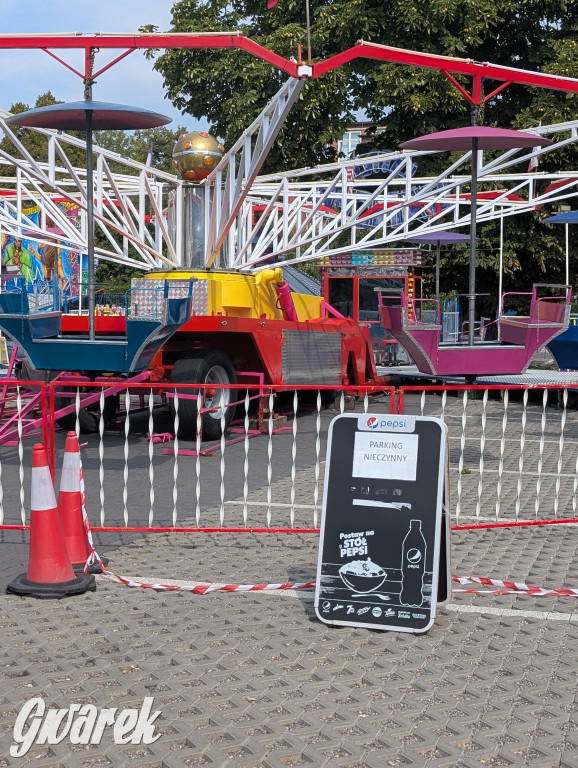 Karuzele już stoją. Gwarki tuż, tuż