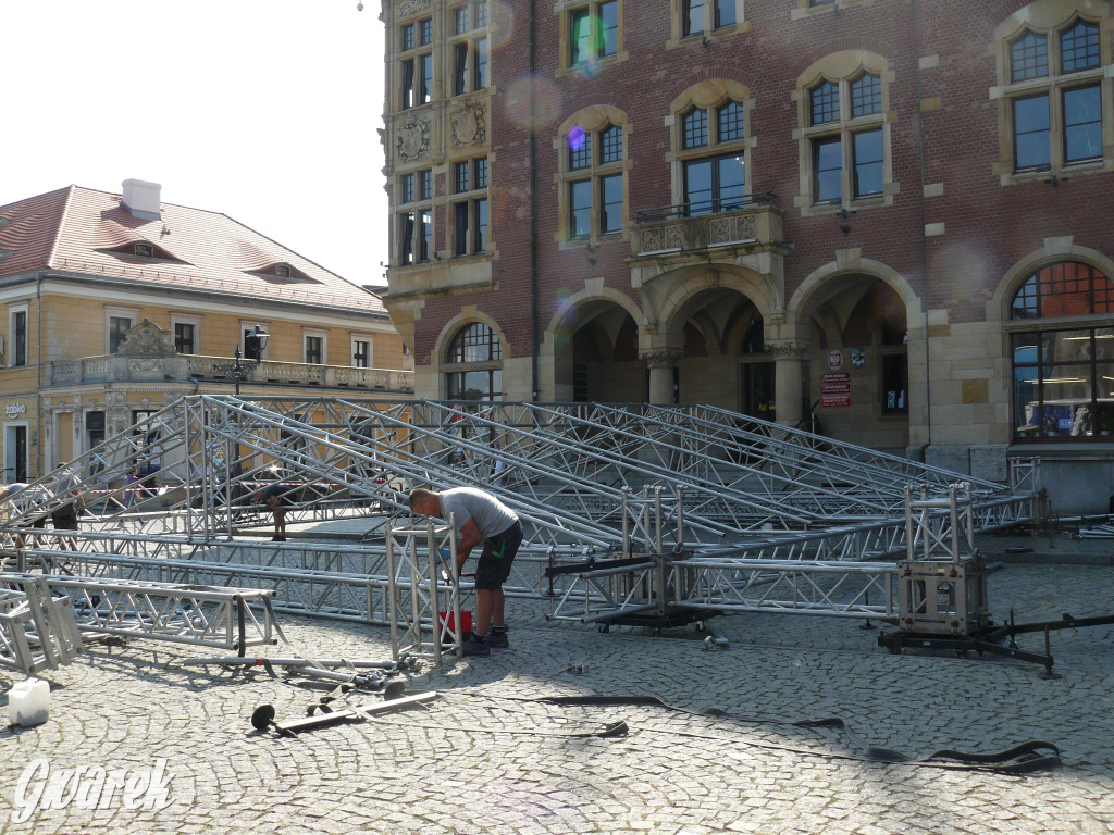 Gwarki 2025. Na rynku stawiają scenę