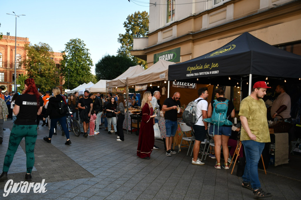 Gwarki na Krakowskiej, Tylnej i...
