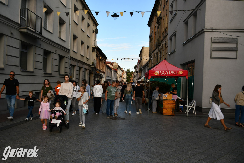 Gwarki na Krakowskiej, Tylnej i...