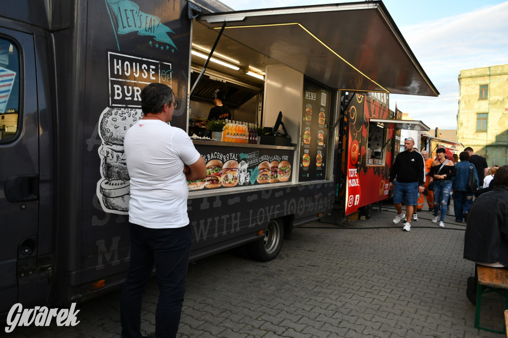 Tarnowskie Góry. Strefa food trucków
