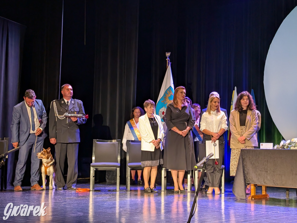 Radzionków. Orzech. Wręczenie nagród Orła i Róży