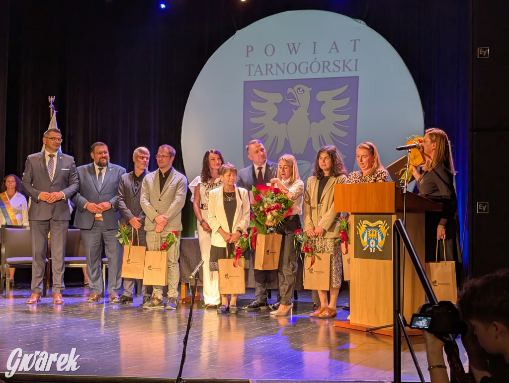 Radzionków. Orzech. Wręczenie nagród Orła i Róży