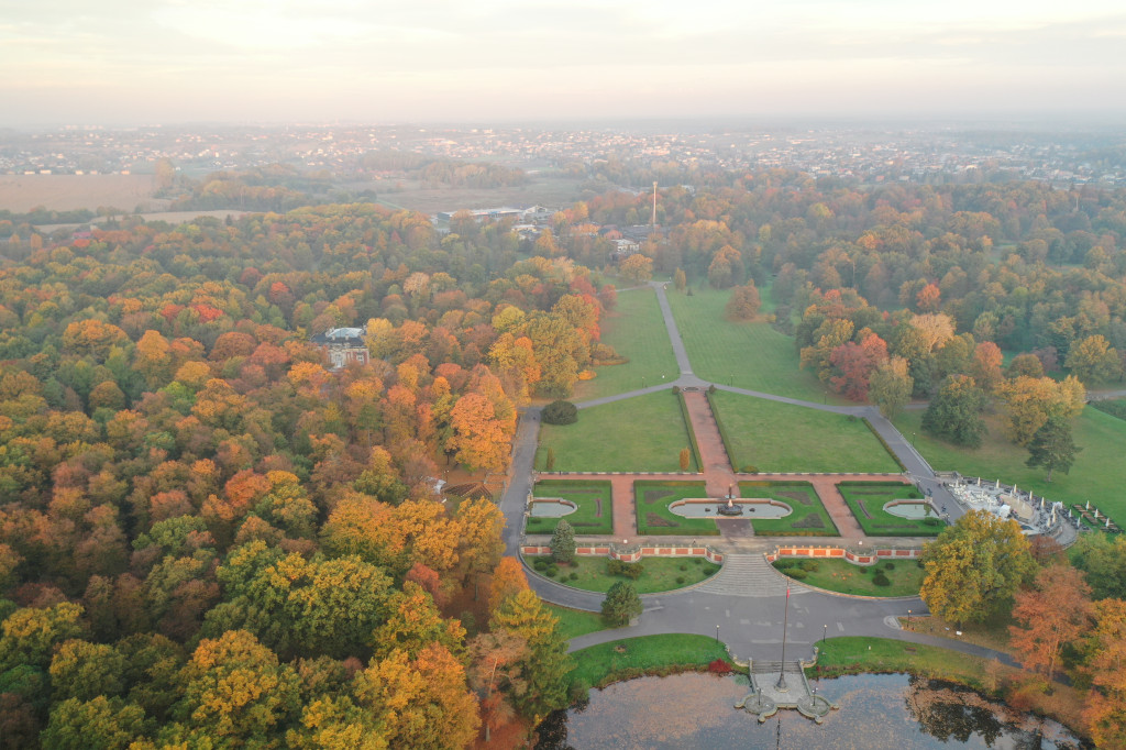Zwycięstwo parku w Świerklańcu. Nakręcą tu film?