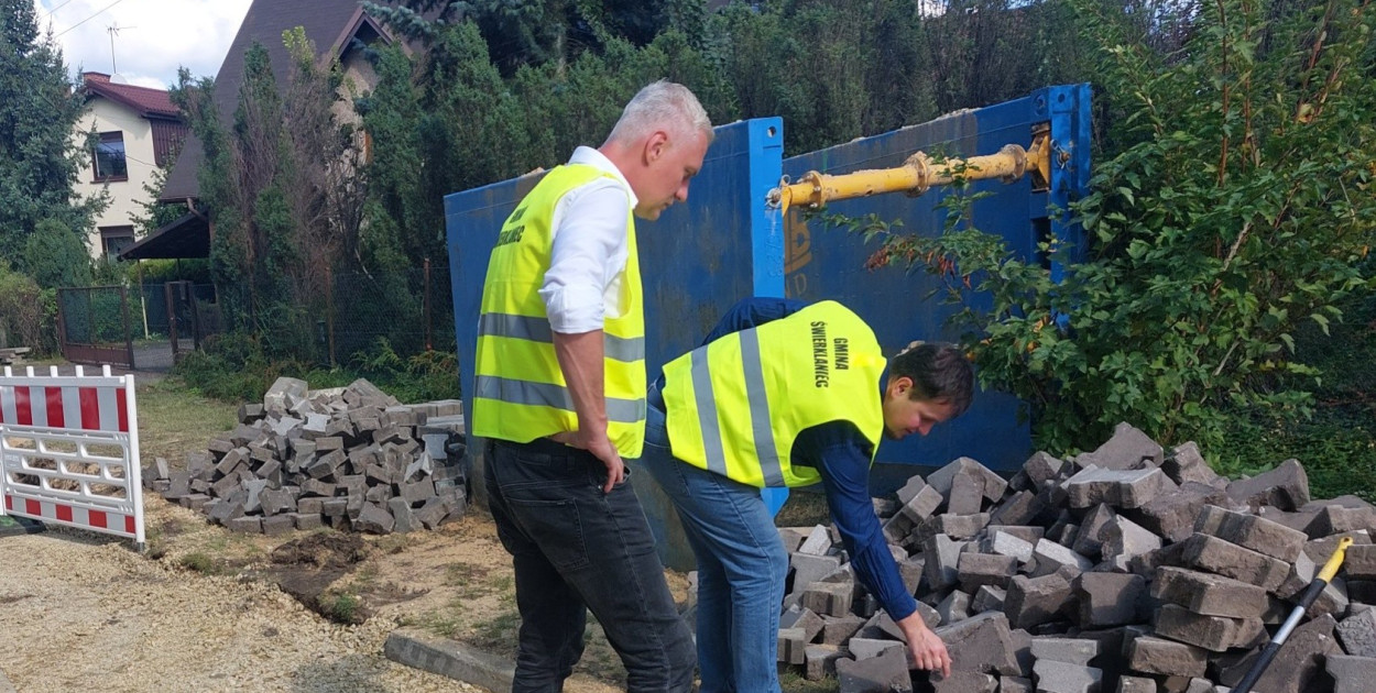Świerklaniec. Migawki z placów budowy