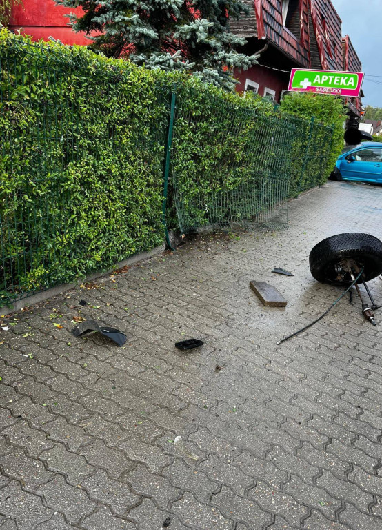 Powiat tarnogórski. Zderzenie trzech osobówek