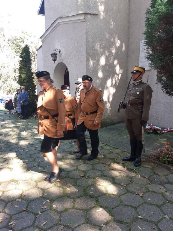 Tarnowskie Góry. Msza za żołnierzy i harcerzy