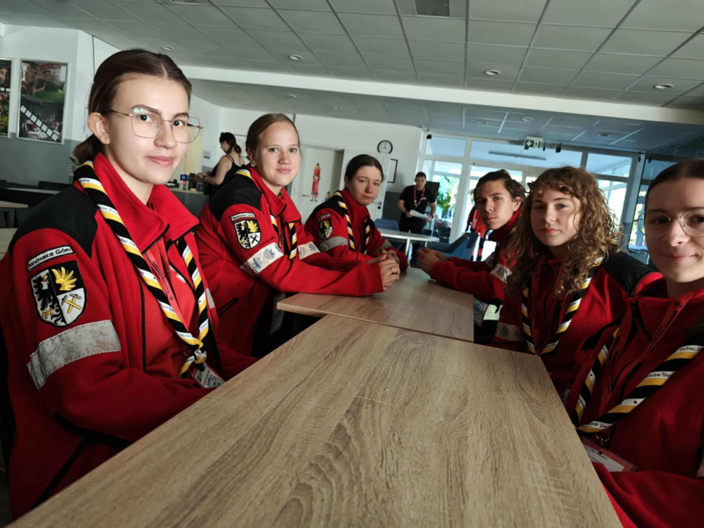 Harcerze i strażacy w akcji pierwszej pomocy