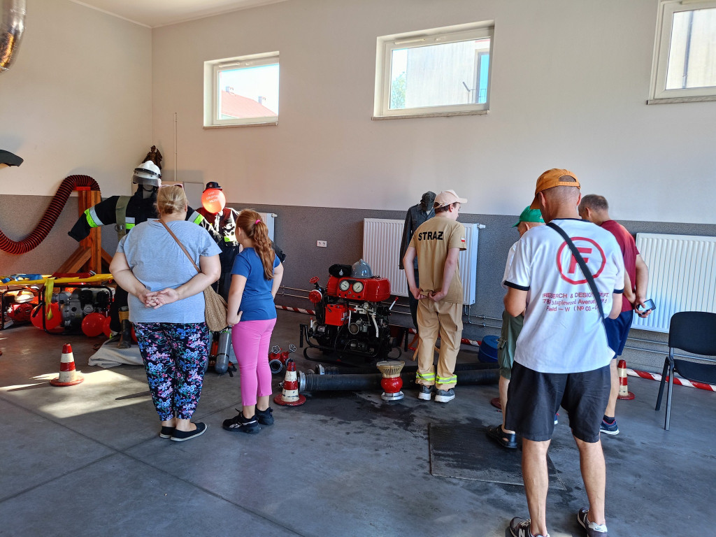 Zabawa na strażackim festynie