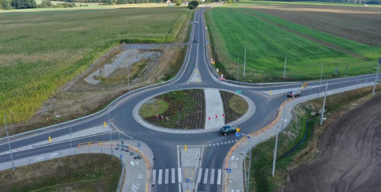 Powiat tarnogórski. Rondo w Boniowicach otwarte