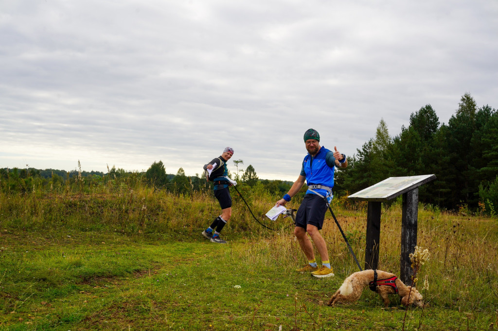 Tarnowskie Góry. Biegli z psami i pomagali psom