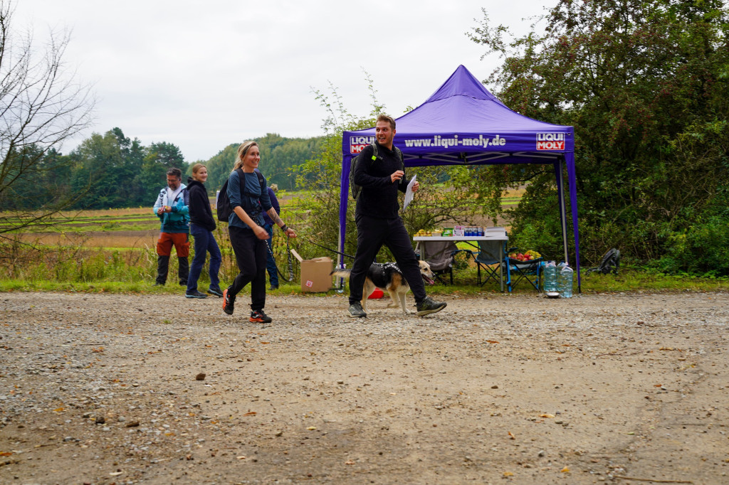 Tarnowskie Góry. Biegli z psami i pomagali psom