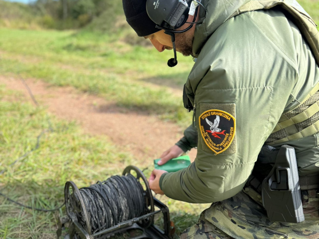 Lotnisko w Pyrzowicach. Toster pod specjalnym nadzorem