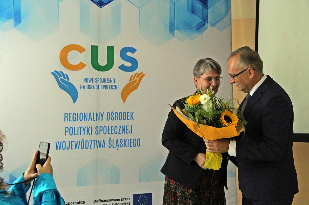 Radzionków. Centrum usług już działa