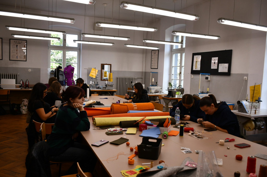 Włosi mówią, że Plastyk ma świetną pracownię krawiecką