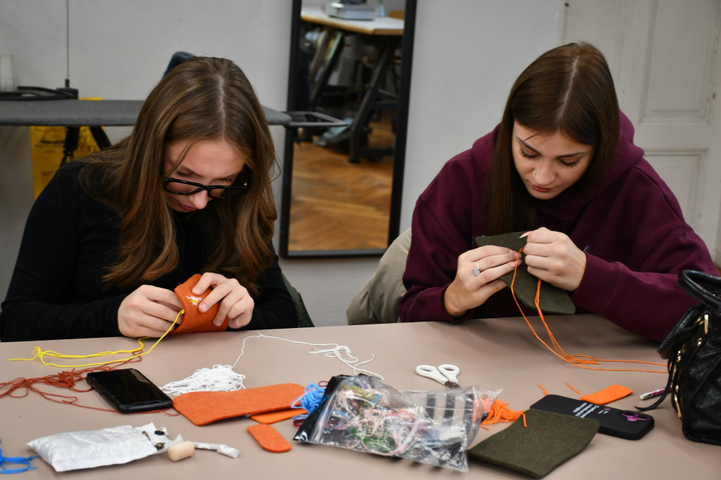 Włosi mówią, że Plastyk ma świetną pracownię krawiecką