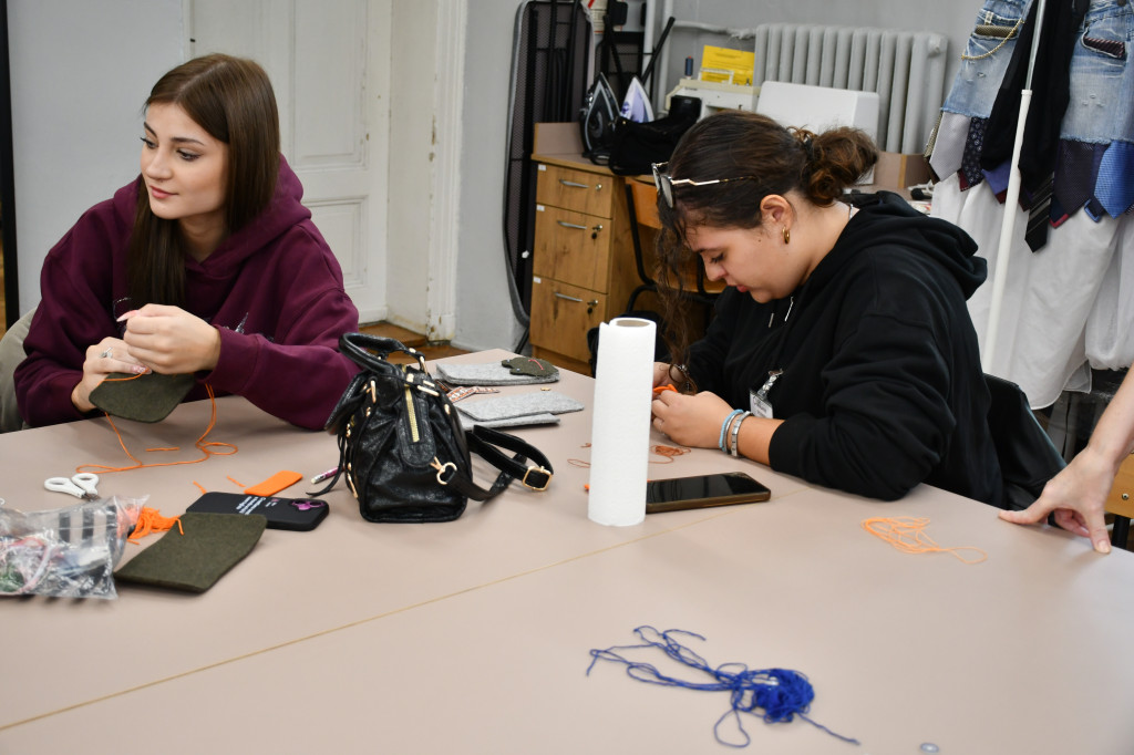 Włosi mówią, że Plastyk ma świetną pracownię krawiecką