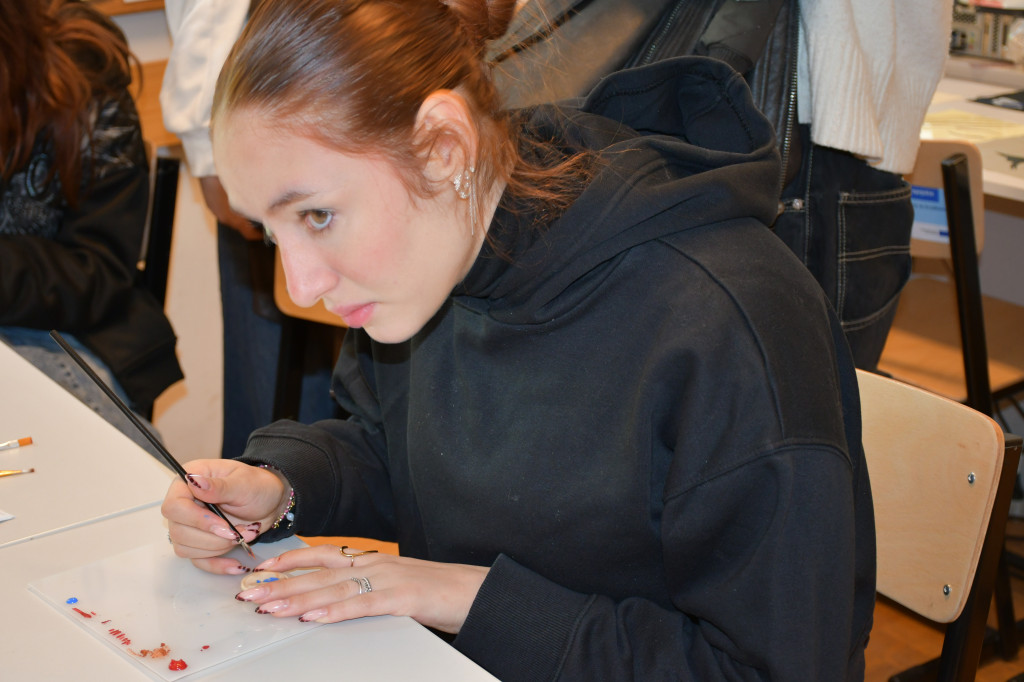 Włosi mówią, że Plastyk ma świetną pracownię krawiecką