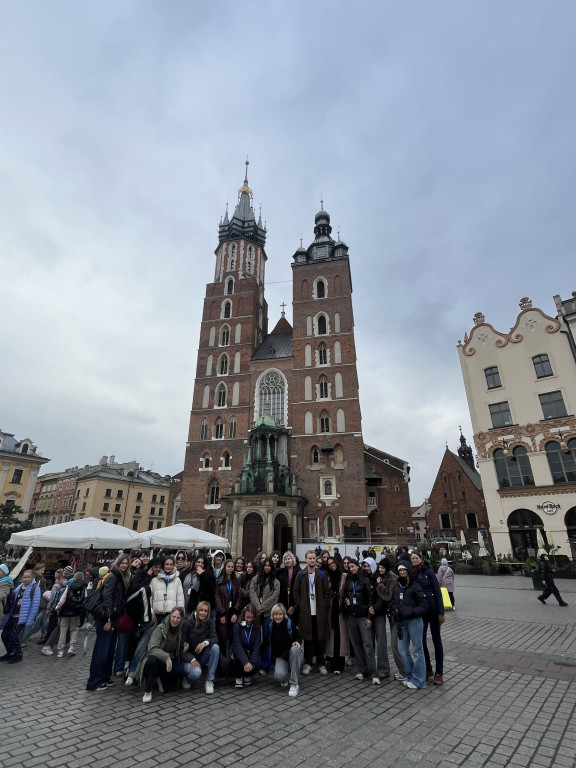 Włosi mówią, że Plastyk ma świetną pracownię krawiecką