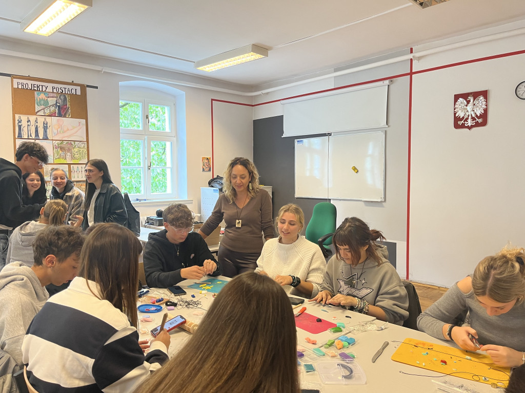 Włosi mówią, że Plastyk ma świetną pracownię krawiecką