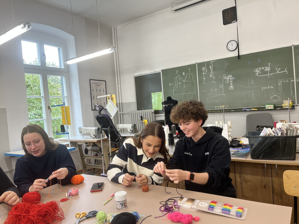 Włosi mówią, że Plastyk ma świetną pracownię krawiecką