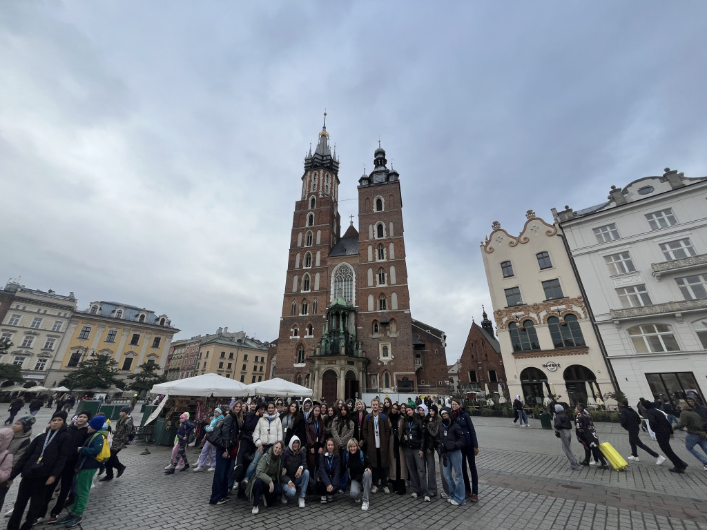 Włosi mówią, że Plastyk ma świetną pracownię krawiecką