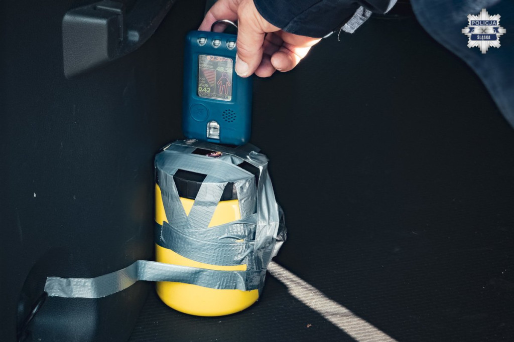 Tarnowskie Góry. Brudna bomba i poszukiwany pilot drona