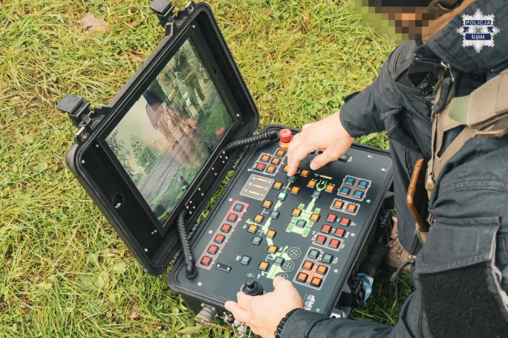 Tarnowskie Góry. Brudna bomba i poszukiwany pilot drona