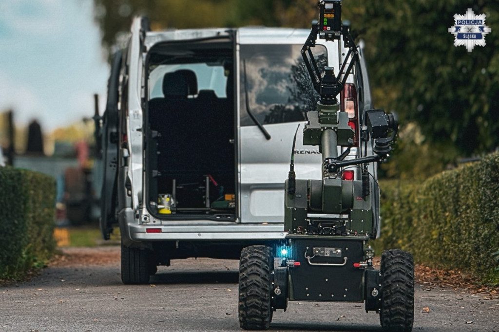 Tarnowskie Góry. Brudna bomba i poszukiwany pilot drona