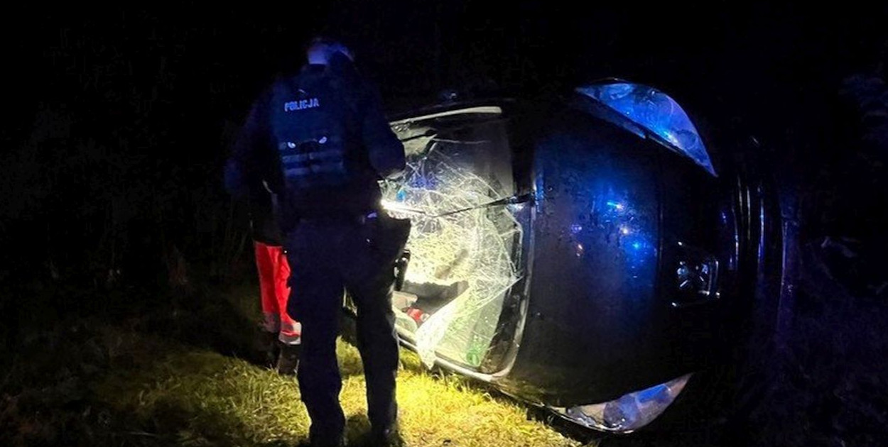 Miasteczko Śląskie. Wpadł w poślizg i dachował