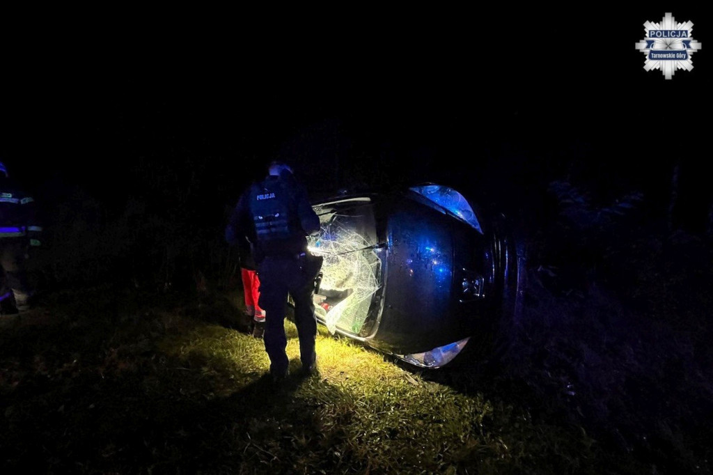 Miasteczko Śląskie. Wpadł w poślizg i dachował