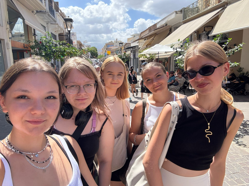 Uczniowie Plastyka kończą staże na Krecie