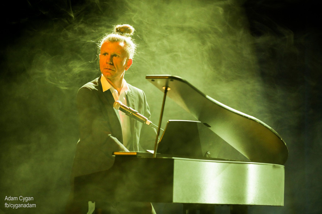 Adam Snopek - tarnogórski pianista uniwersalny