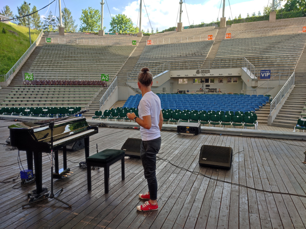 Adam Snopek - tarnogórski pianista uniwersalny