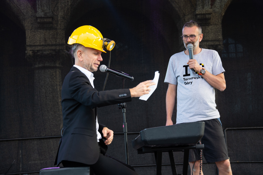 Adam Snopek - tarnogórski pianista uniwersalny