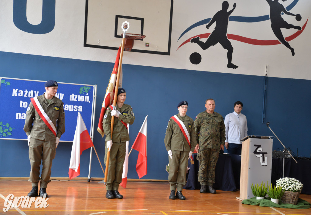 Ślubowanie i święto nauczycieli w Kolejówce