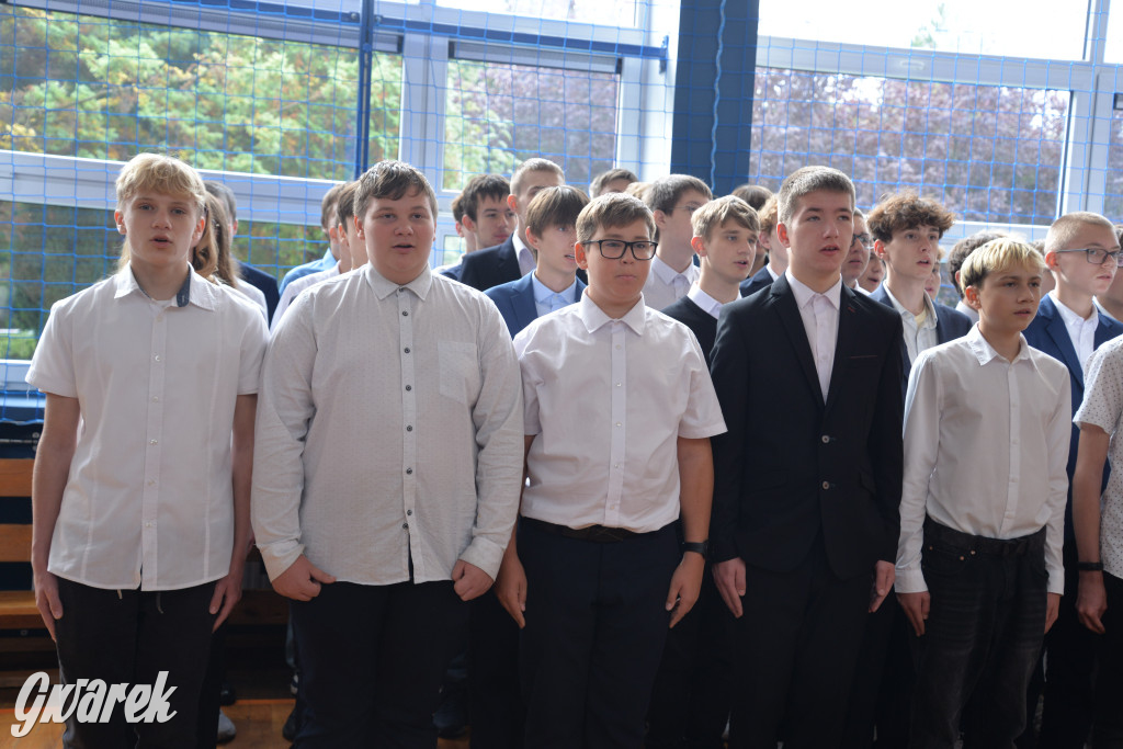 Ślubowanie i święto nauczycieli w Kolejówce