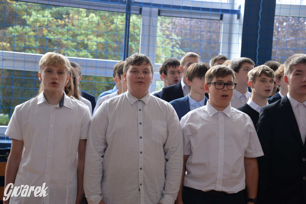 Ślubowanie i święto nauczycieli w Kolejówce