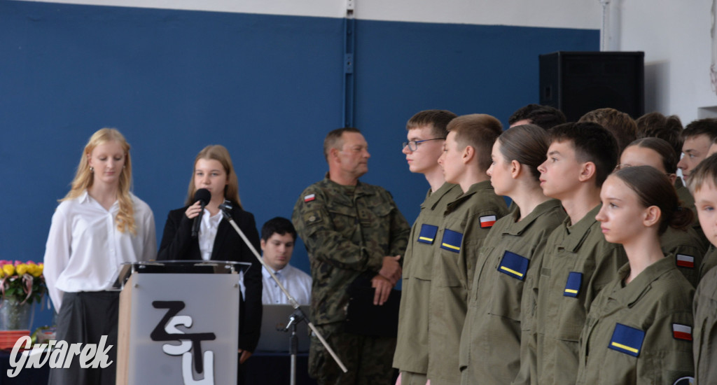 Ślubowanie i święto nauczycieli w Kolejówce