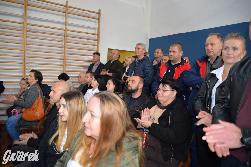 Ślubowanie i święto nauczycieli w Kolejówce