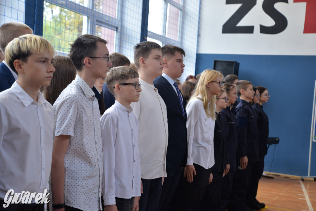 Ślubowanie i święto nauczycieli w Kolejówce