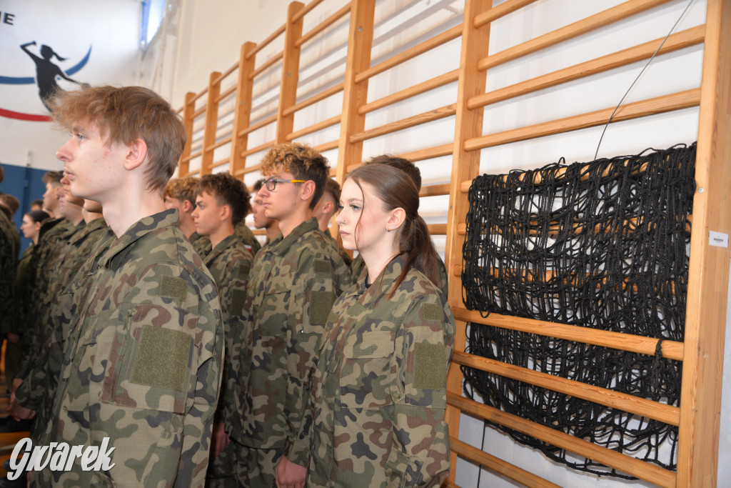 Ślubowanie i święto nauczycieli w Kolejówce