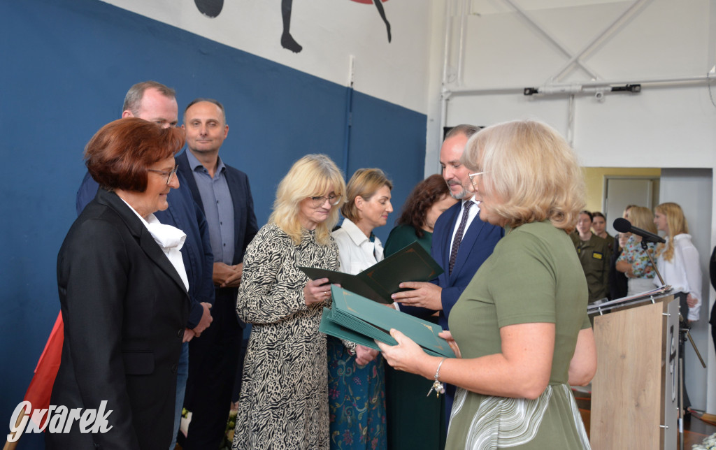 Ślubowanie i święto nauczycieli w Kolejówce