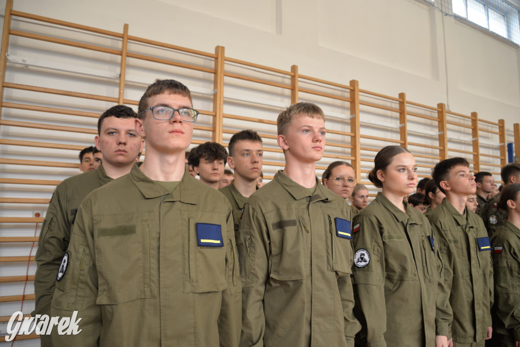 Ślubowanie i święto nauczycieli w Kolejówce